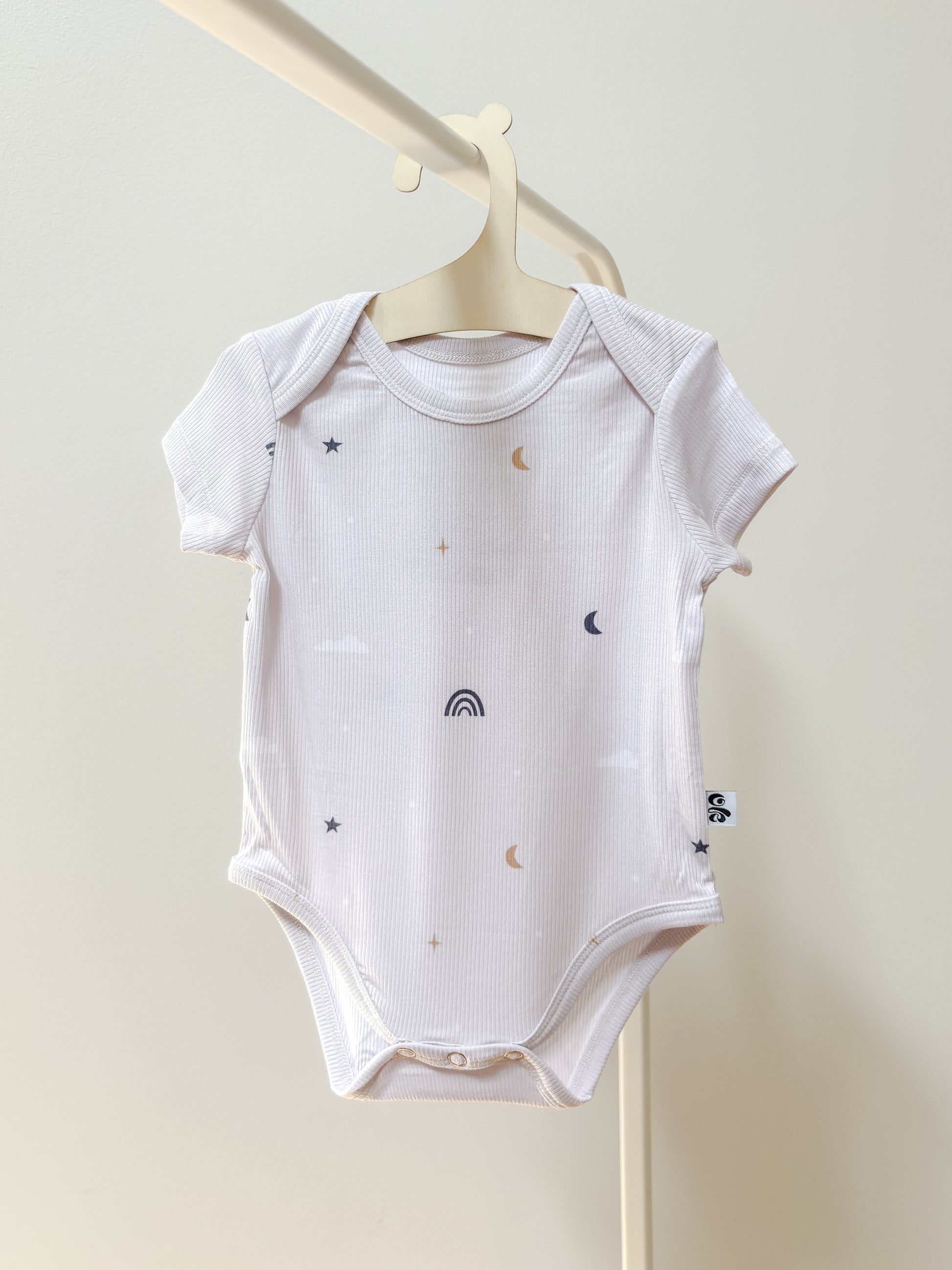 Ribbed Bamboo Bodysuit