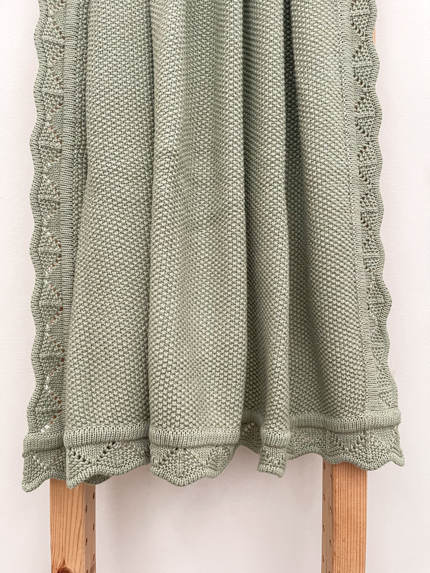 Moss Knitted Blanket
