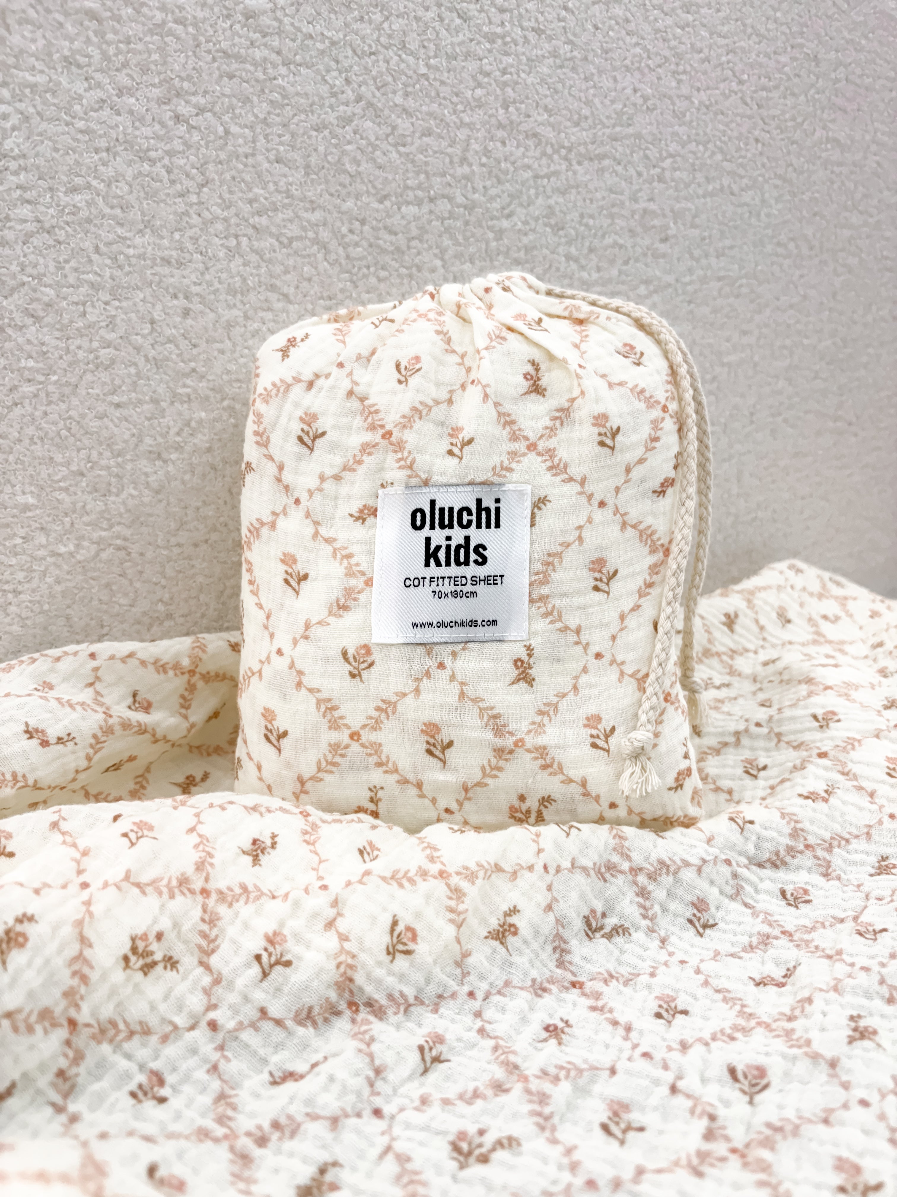 Vintage Vines Cotton Fitted Sheet